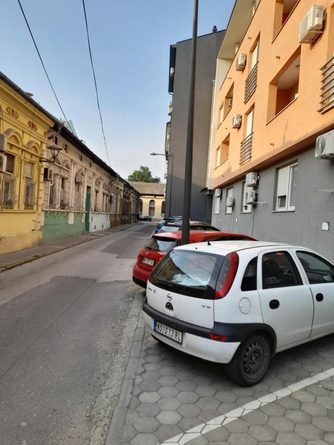 Ferienwohnung Nikola Ns Novi Sad Exterior foto