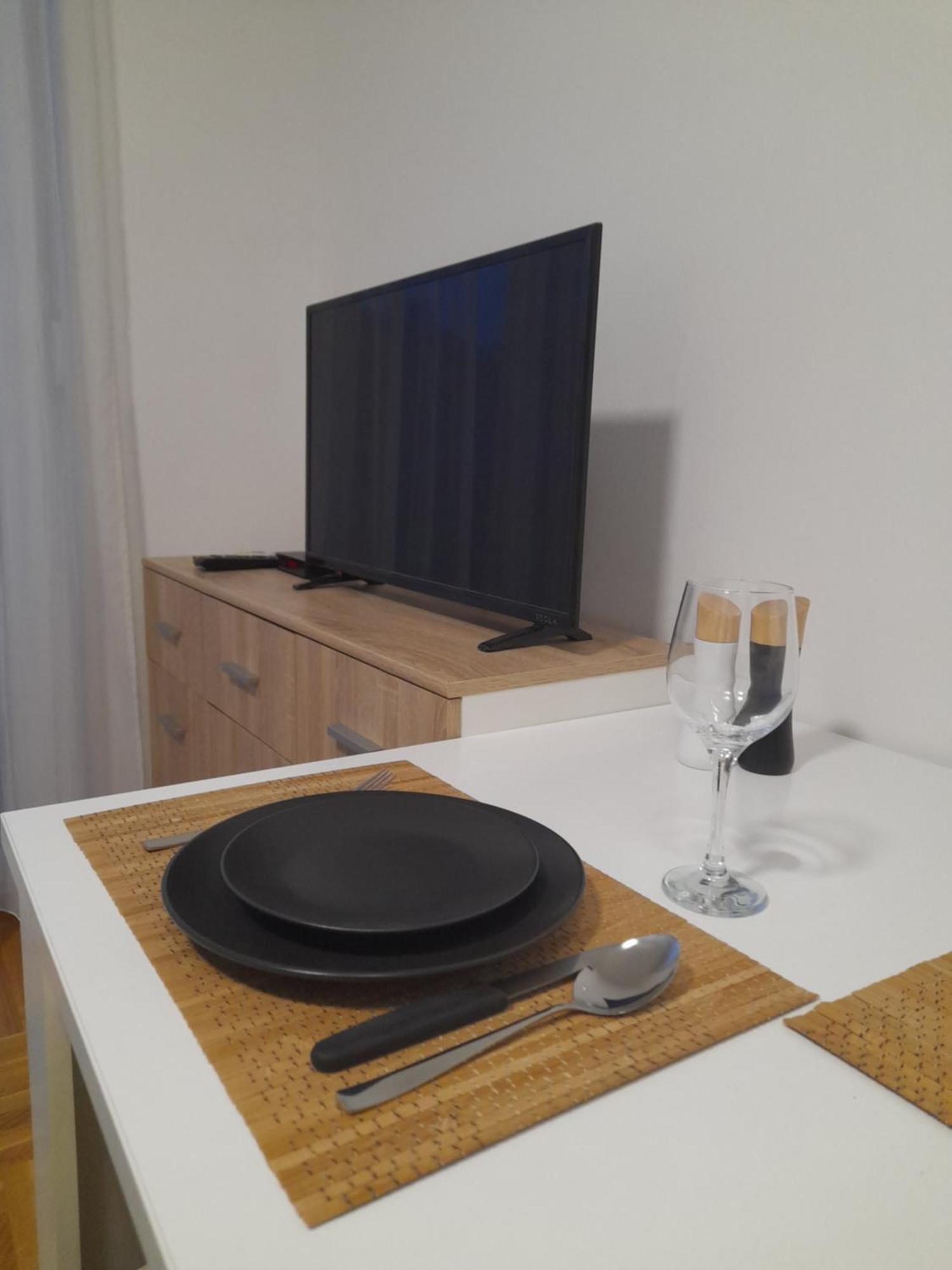 Ferienwohnung Nikola Ns Novi Sad Exterior foto